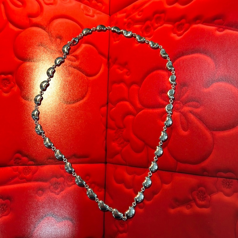 Tiffany & Co. Vintage Elsa Peretti Bean Design Necklace